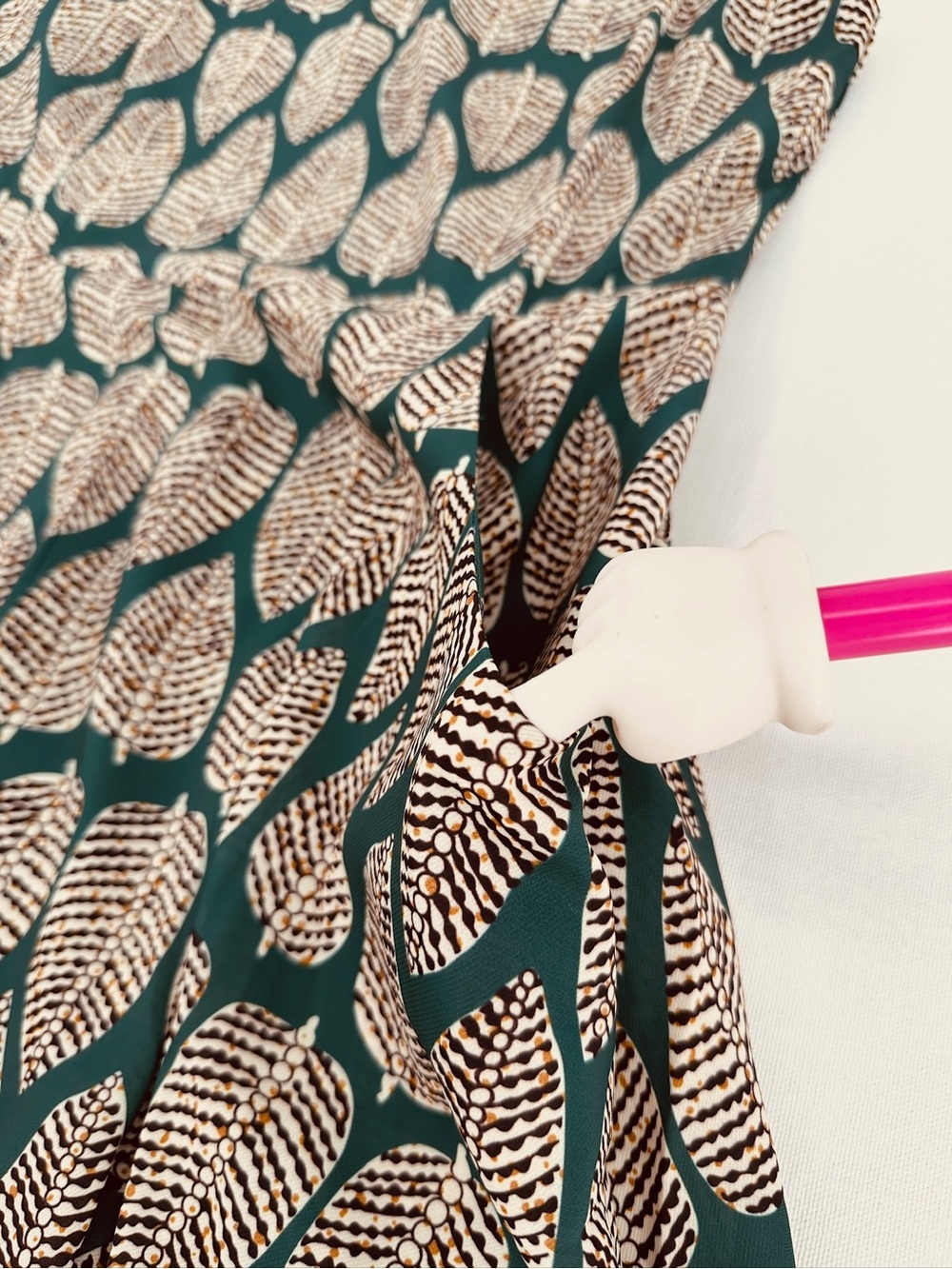 Forest Green Graphic Leaf Print Fit & Flare Dress Retro Mod Botanical M - Picture 4 of 12